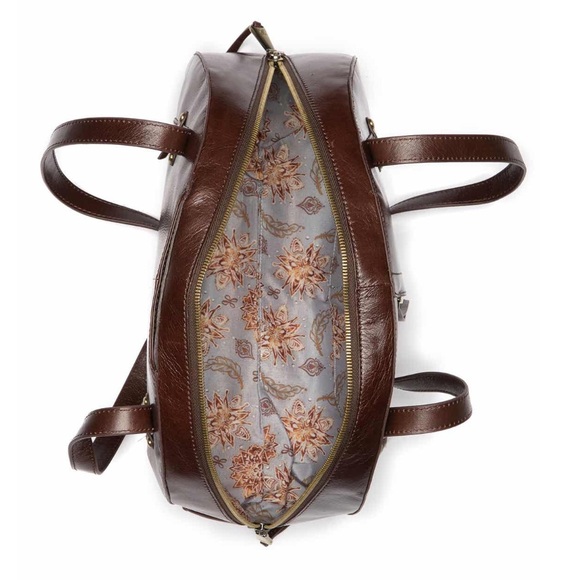 Hobo Beckon Leather Shoulder Bag in Espresso - Picture 6 of 6